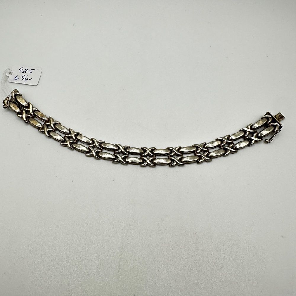 7" Solid Sterling silver X and O bracelet!‎